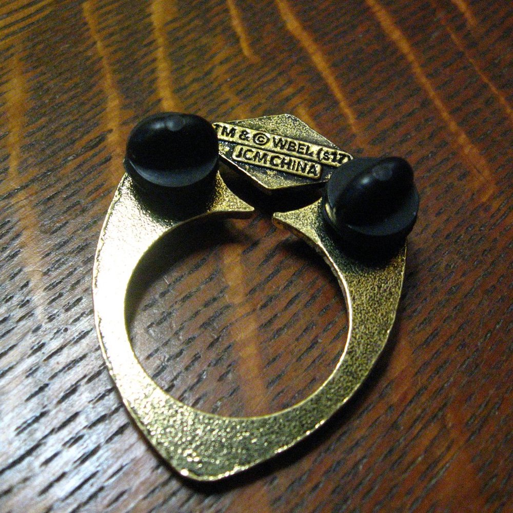 Harry Potter Vintage Lapel Pin - Picture 4 of 4